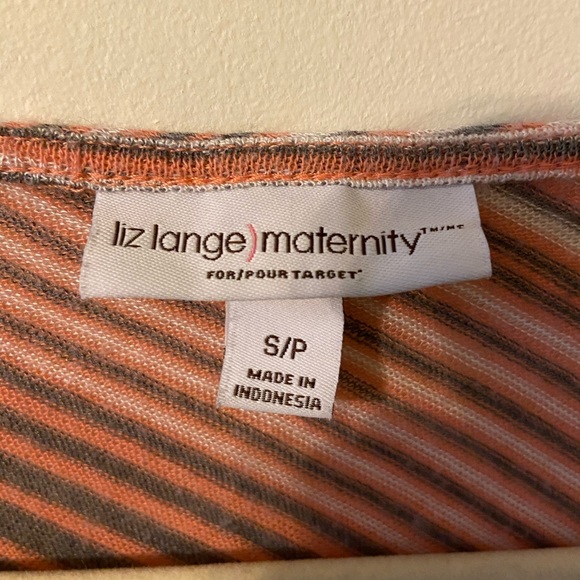 Liz Lange Maternity. - Picture 2 of 4